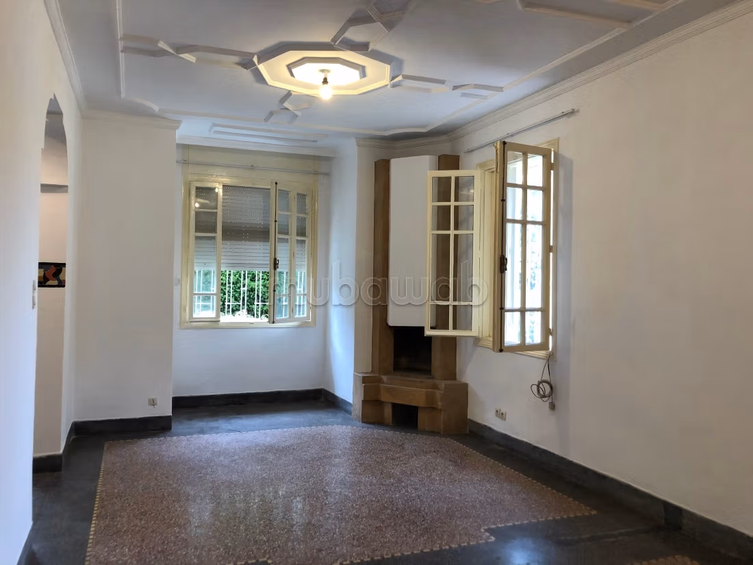 Belle villa avec jardin à Hassan Rabat