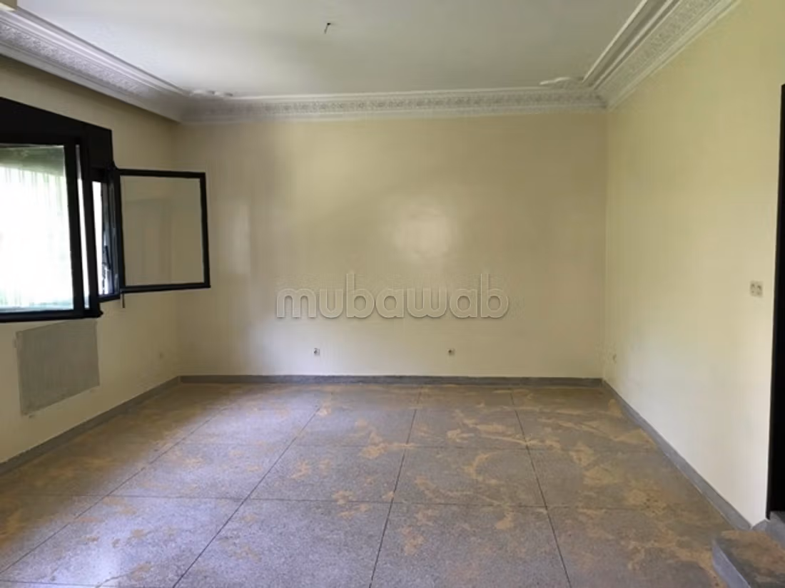 Maison de luxe à louer à Rabat. 4 chambres agréables. Vue imprenable sur la mer, double vitrage
