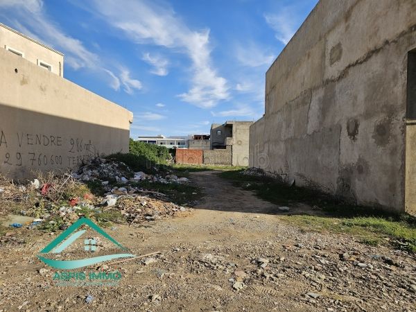 Land for sale. Surface area 286 m².