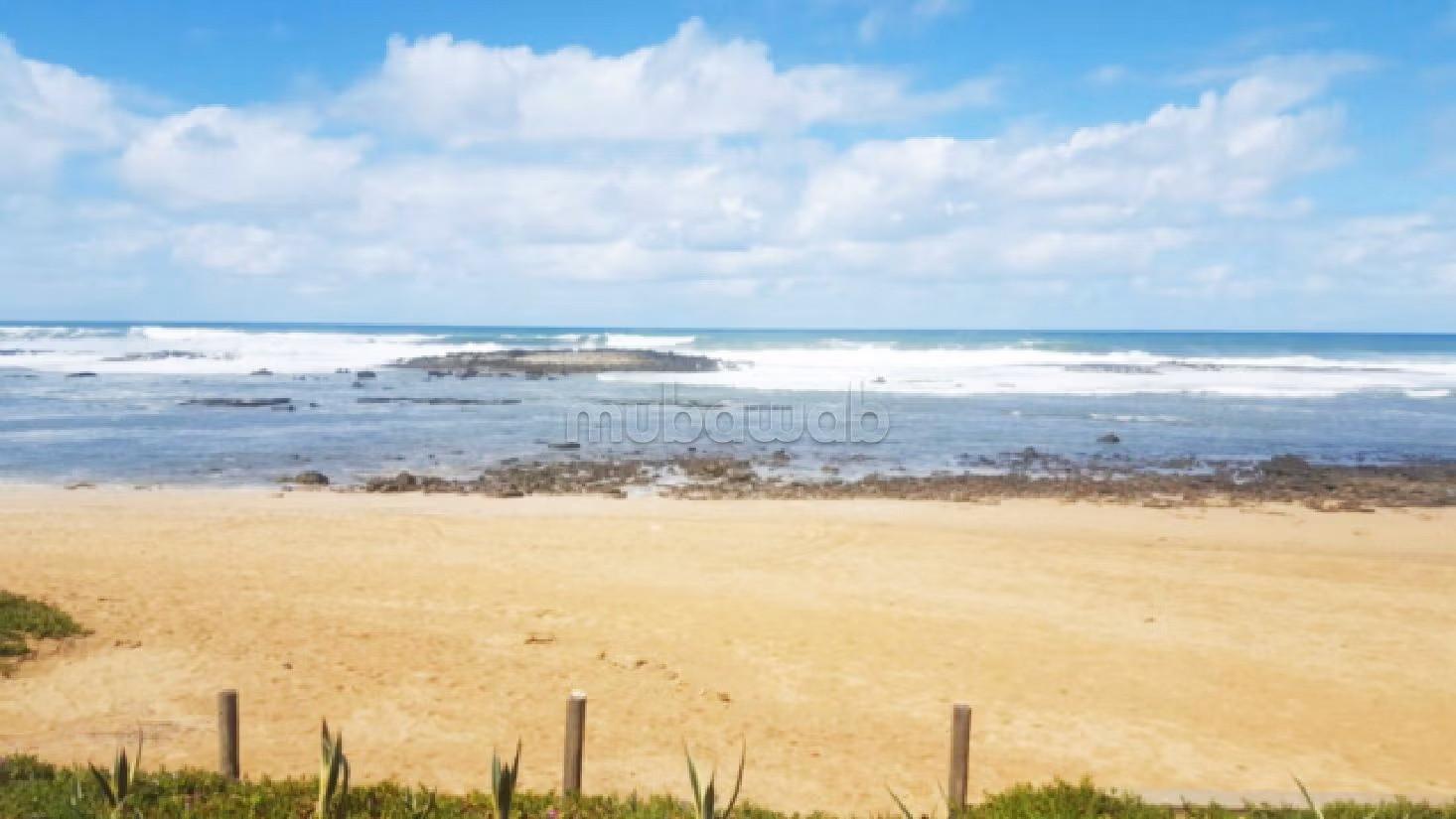 فيلا رائعة للايجار بتمارة. 4 غرف رائعة. أماكن لوقوف السيارات وحديقة جميلة. 