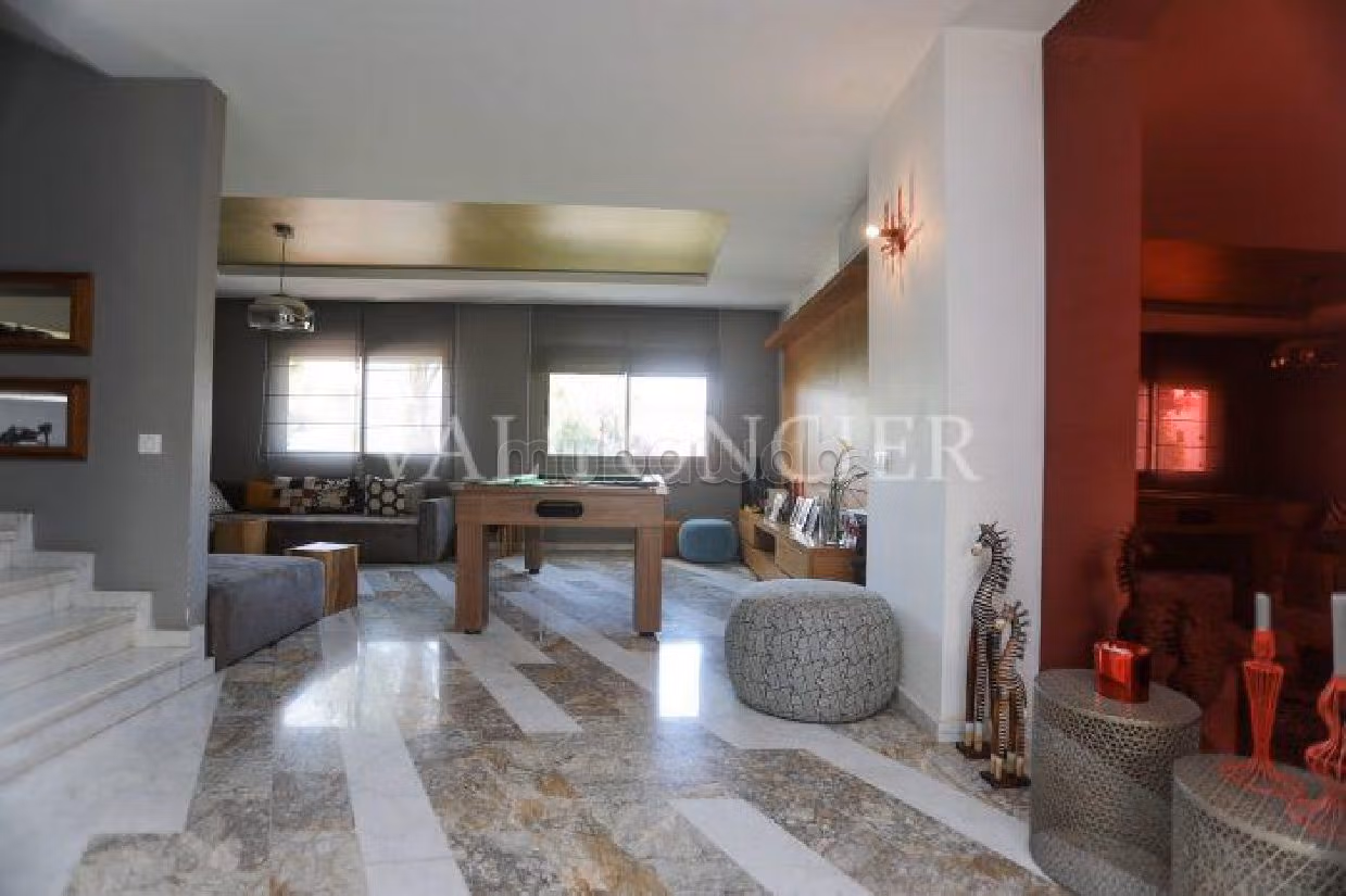 Triplex exceptionnel à louer au CIL, Casablanca