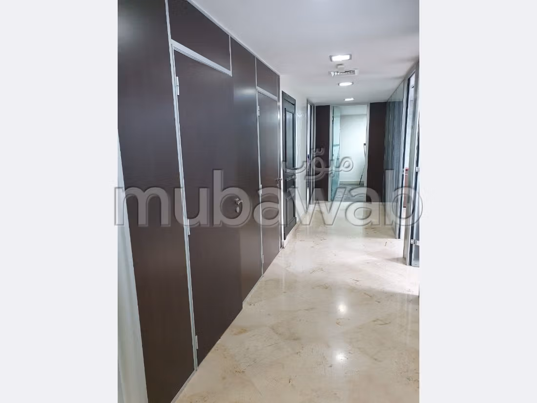 Plateau bureau haut standing LPB 660 a racine de 200m²