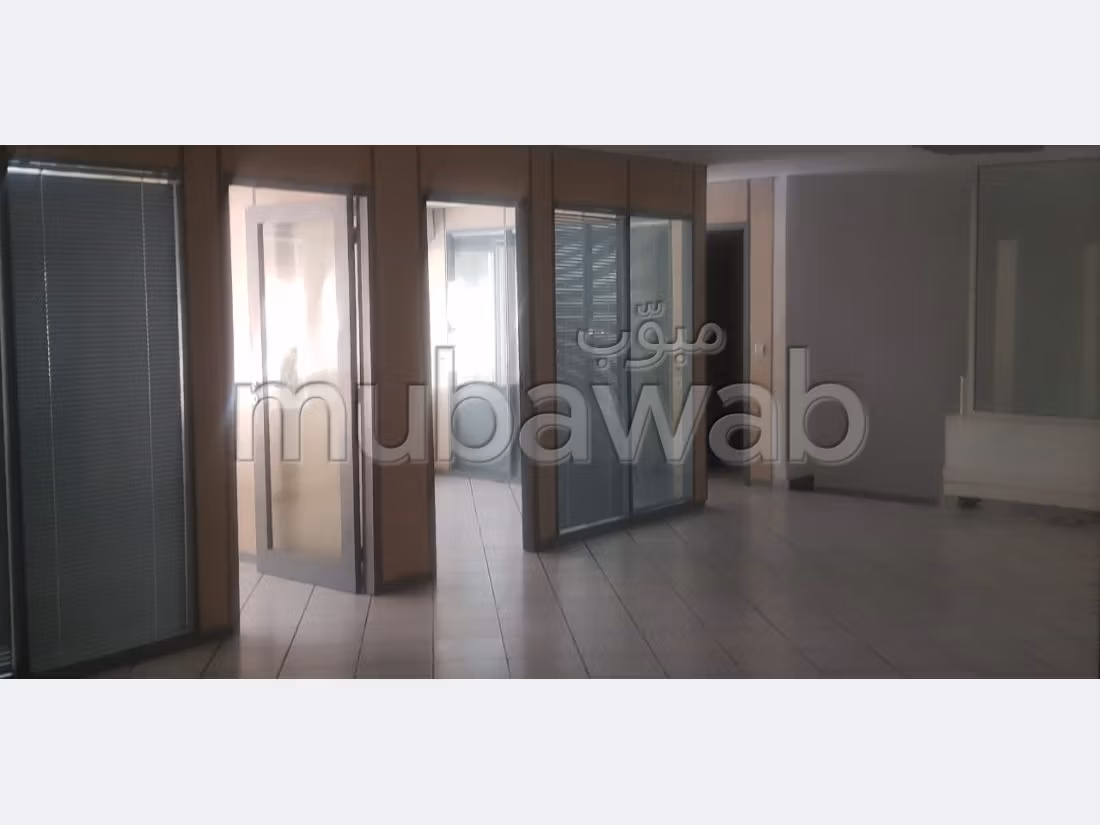 Local commercial LLC 78 de 820m² a gauthier