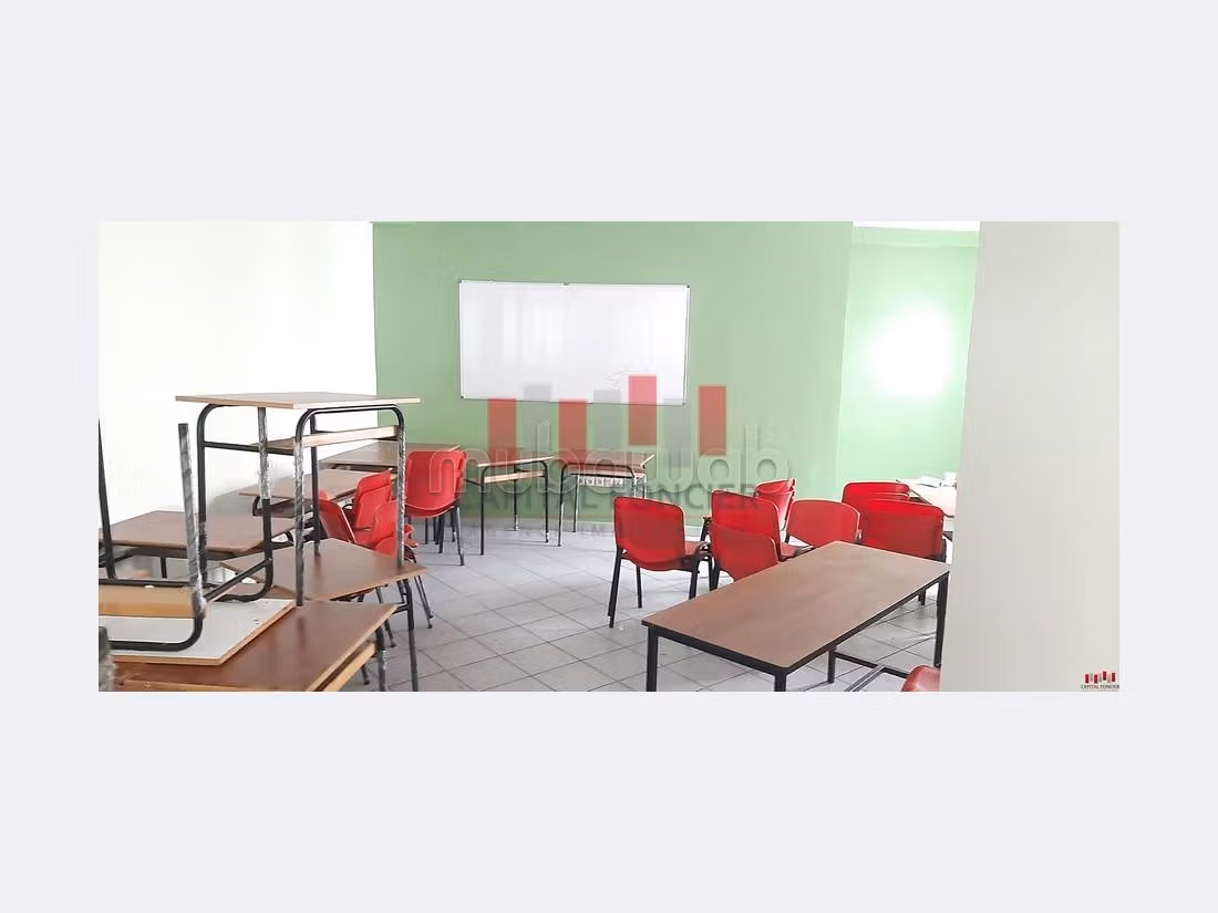 عقارات تجارية للبيع بوسط المدينة. المساحة الكلية 1300 م².