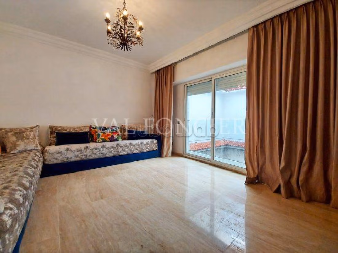 Très bel appartement 186m2 en location à Bd Massira, Racine