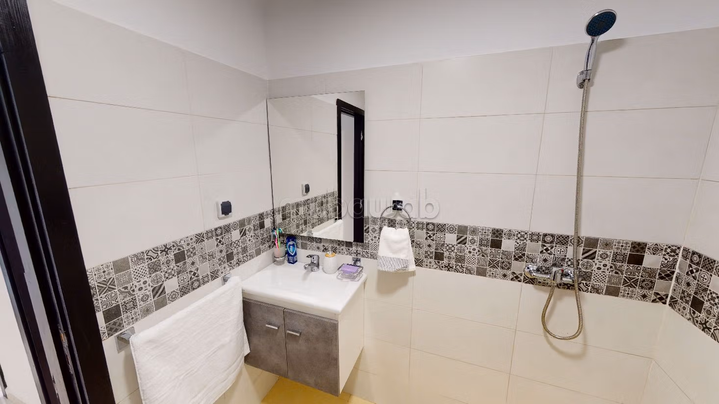 Apartment to purchase in Mhamid. 3 rooms