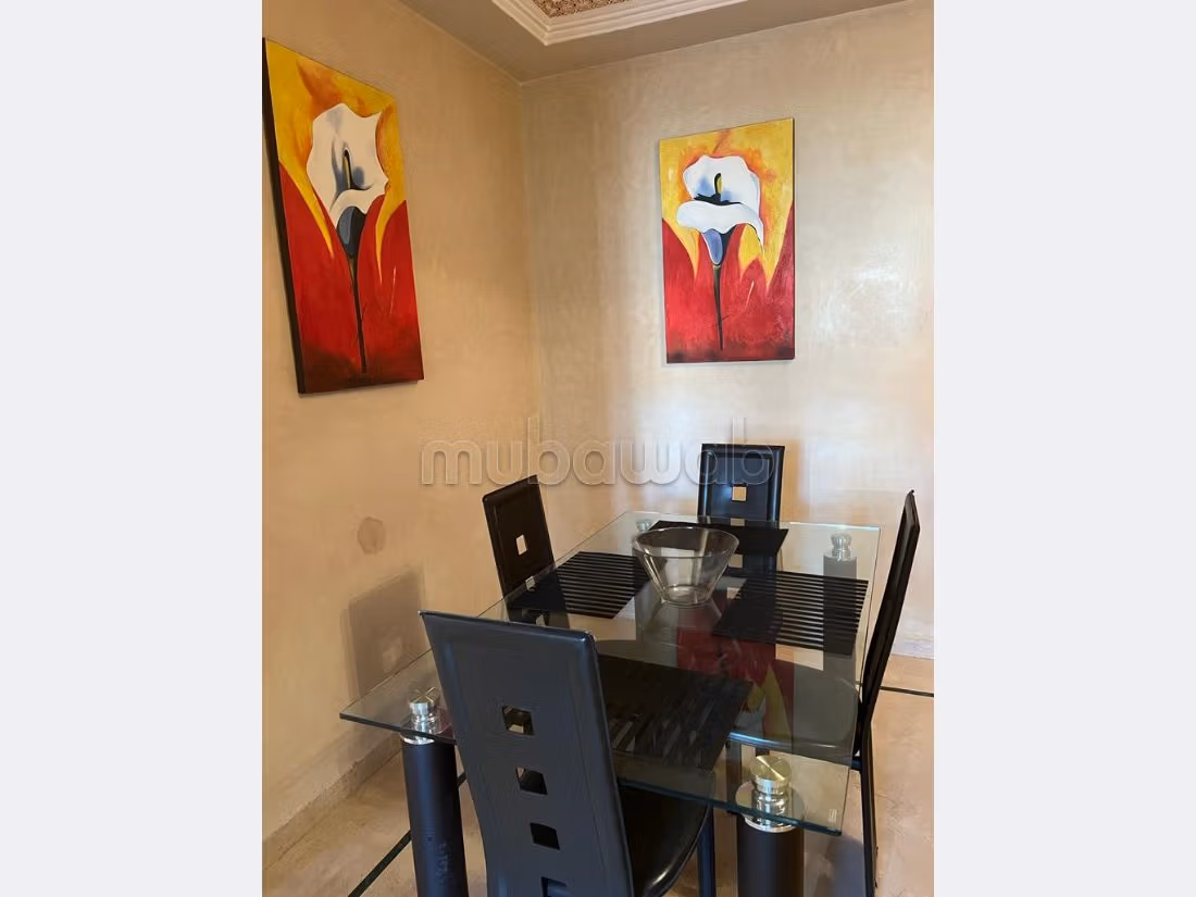 Appartamento splendidamente arredato per affitto a lungo termine