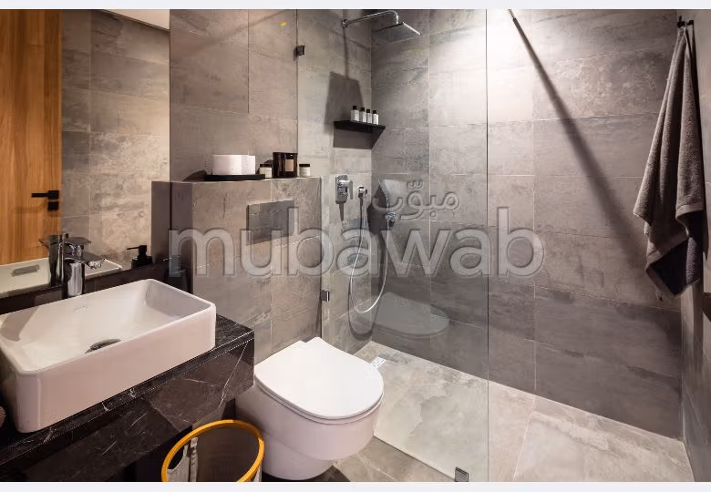 LOCATION – Superbe Studio meublé & équipé de 54 m²
