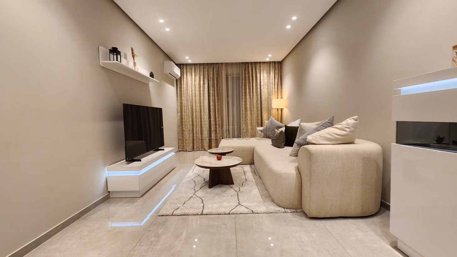 Great penthouse for sell in CFC