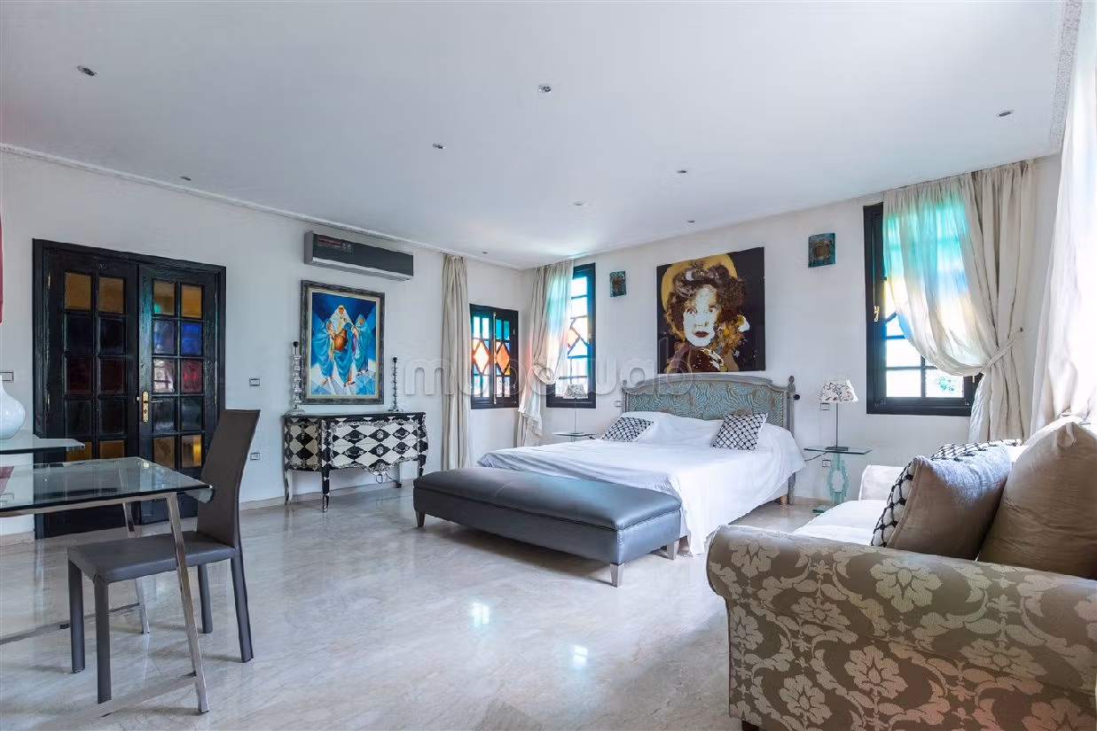 PALAIS d'HOTES oriental / LUXE / PAS cher