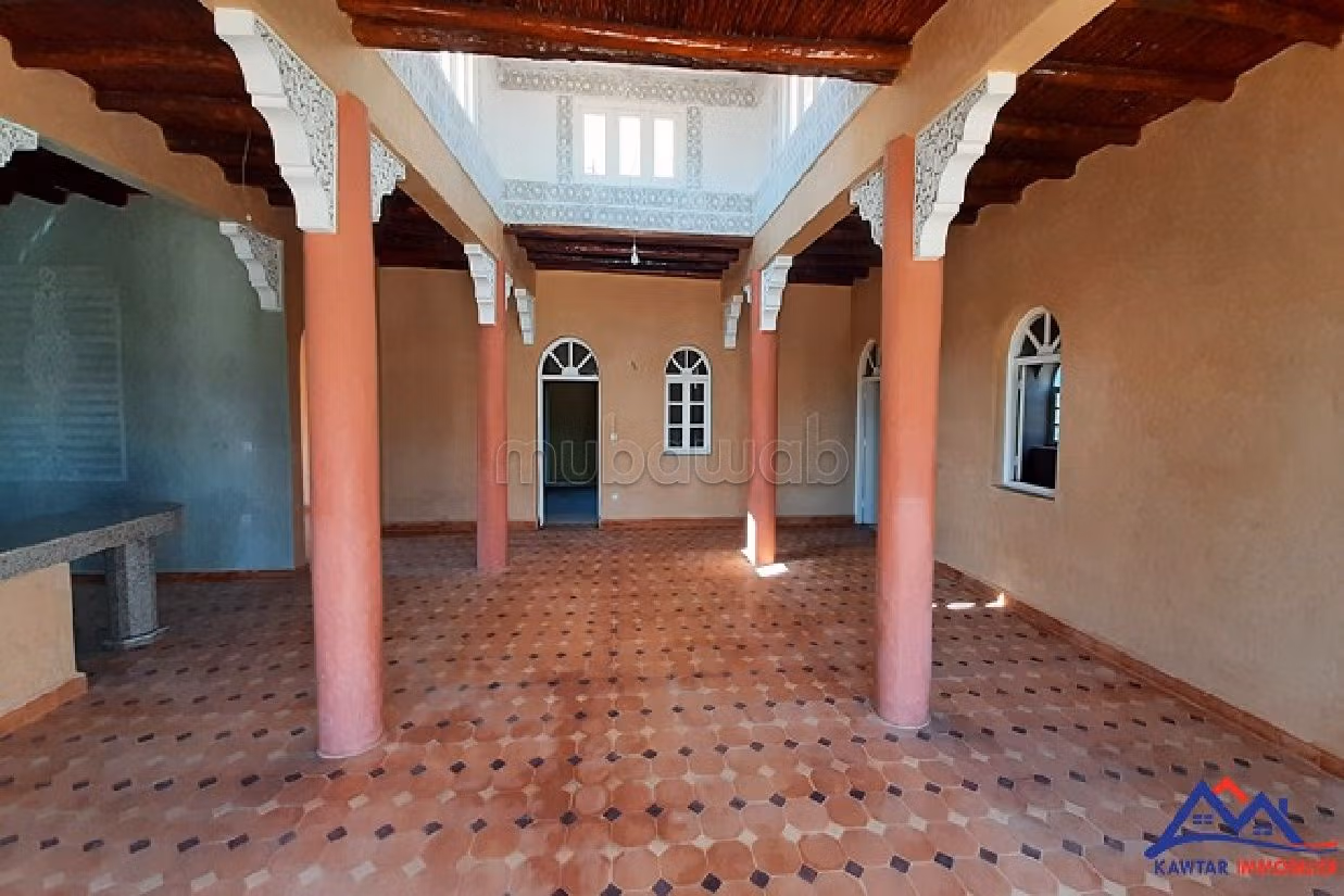 منزل فخم للبيع ب ادا وكرد. 4 غرف رائعة. مفروشة