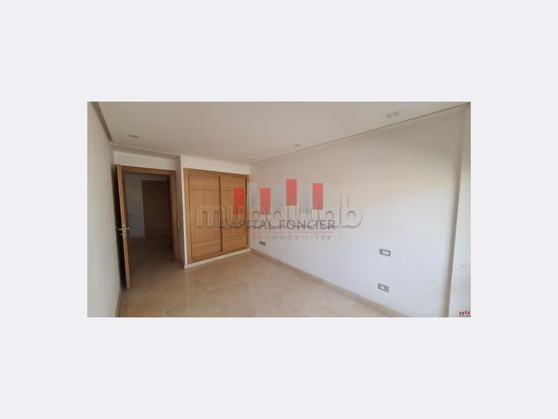 Encuentra un piso en alquiler. Area 65 m². 