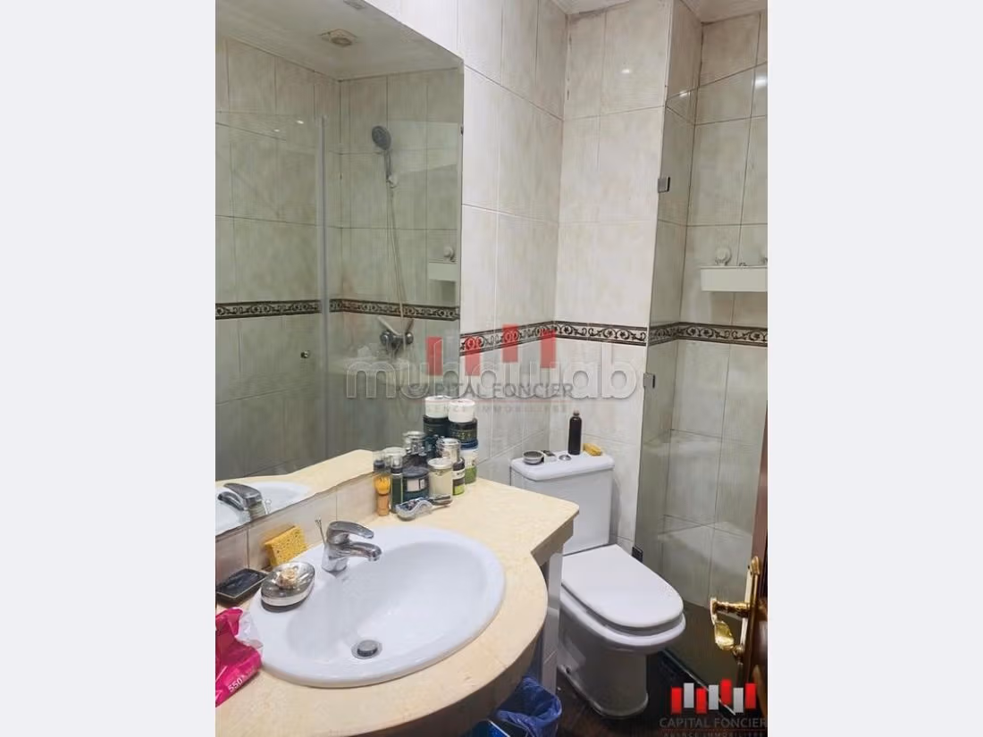 Bonito piso en alquiler en Racine. Dimensión 120 m². 