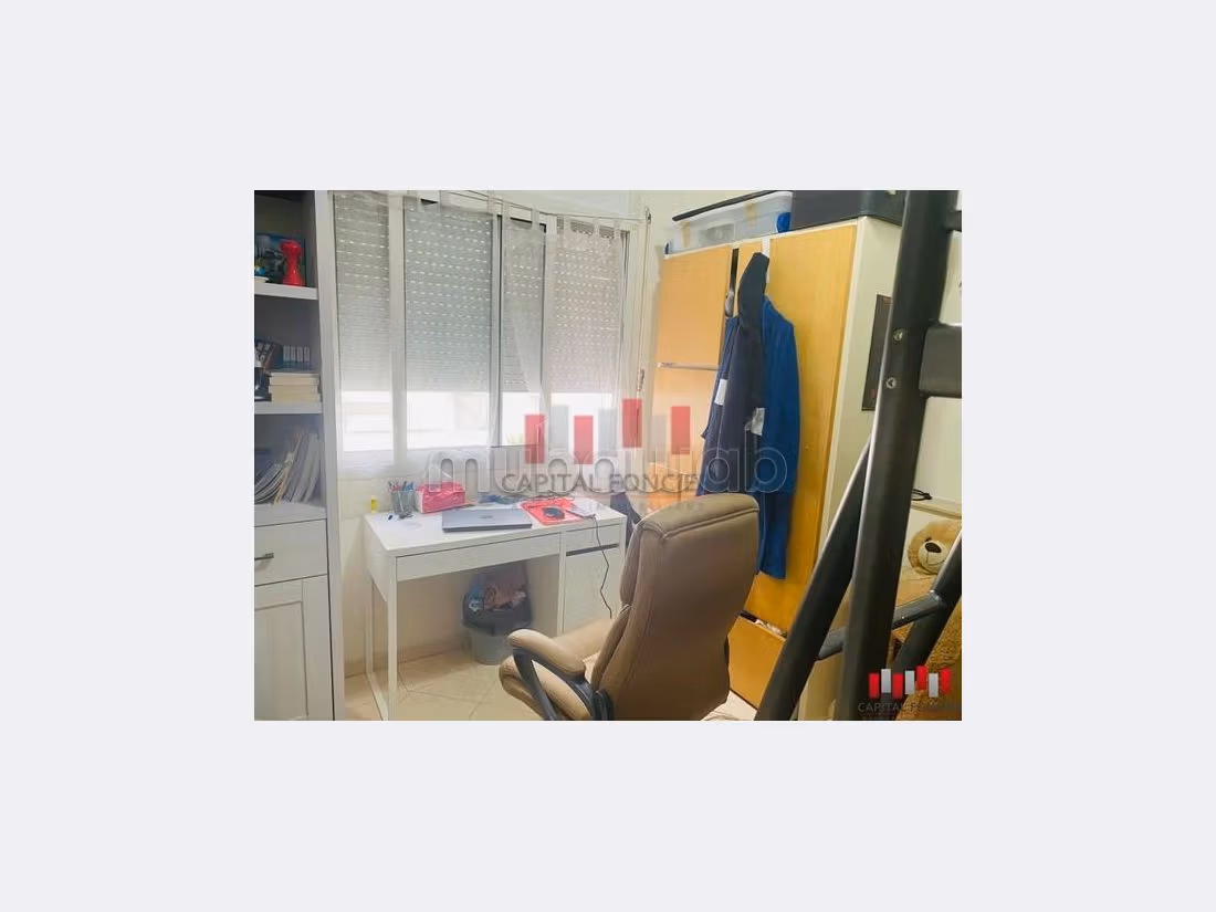 Bonito piso en alquiler en Racine. Dimensión 120 m². 