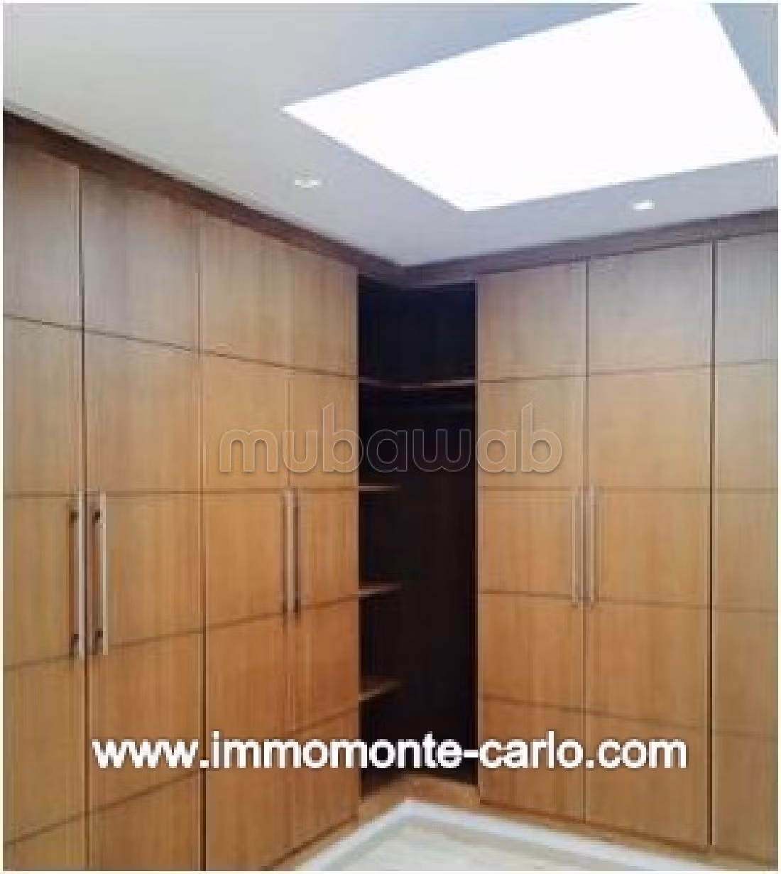 House for rent in Riyad. 7 rooms. General satellite dish system, On site security. 