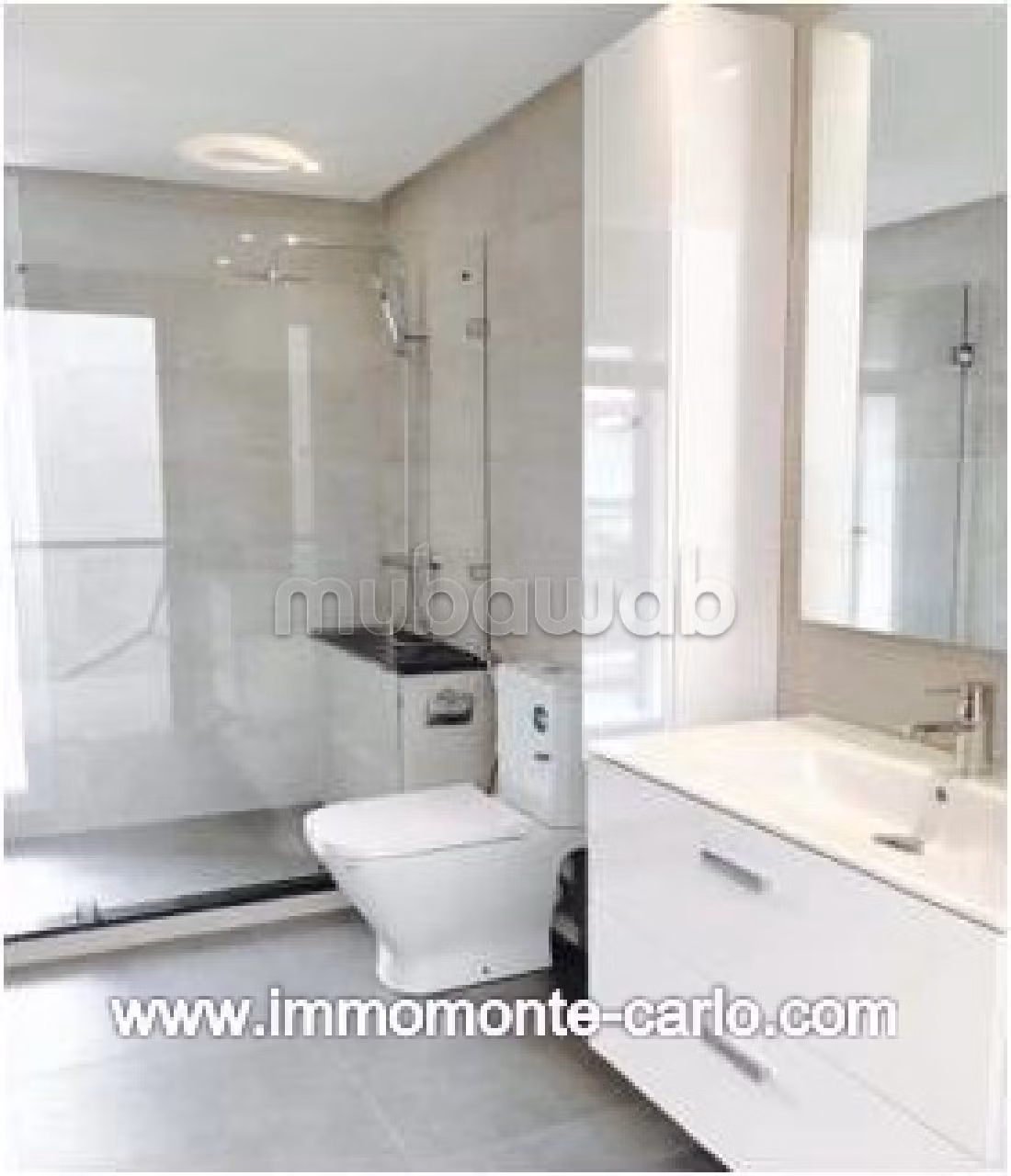 House for rent in Riyad. 7 rooms. General satellite dish system, On site security. 