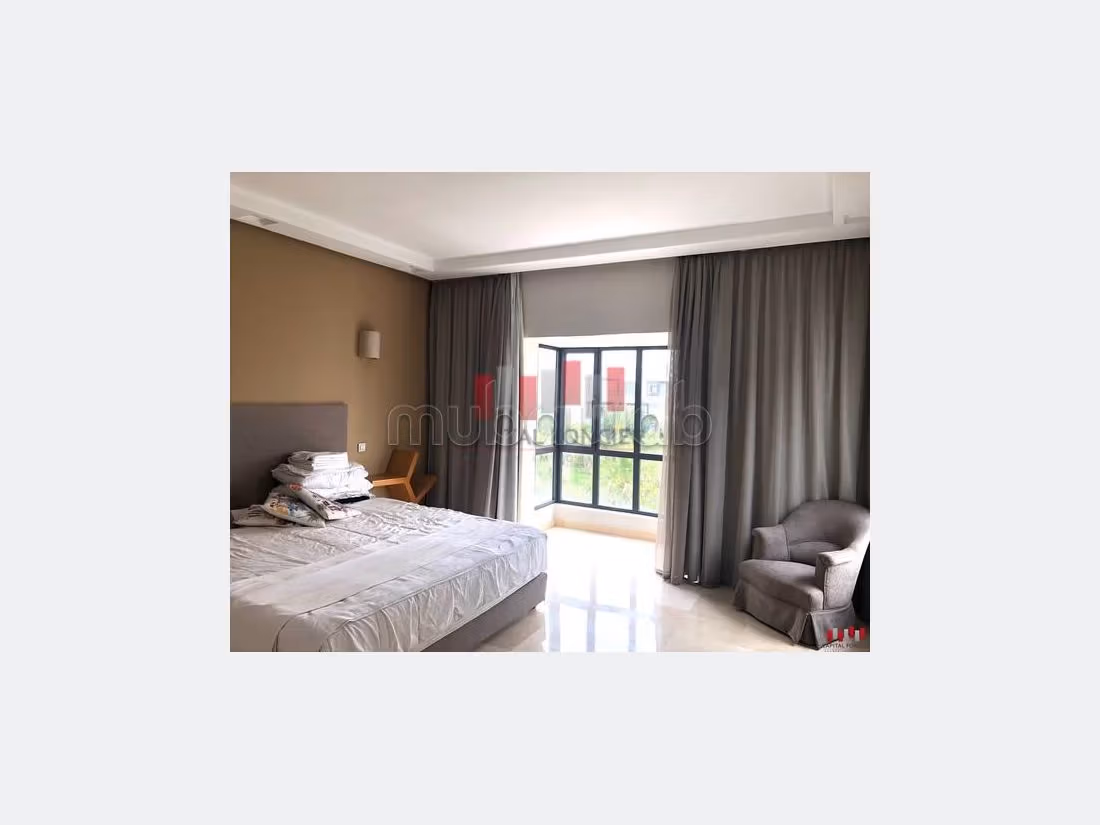Flat for rent. 3 beautiful rooms. 