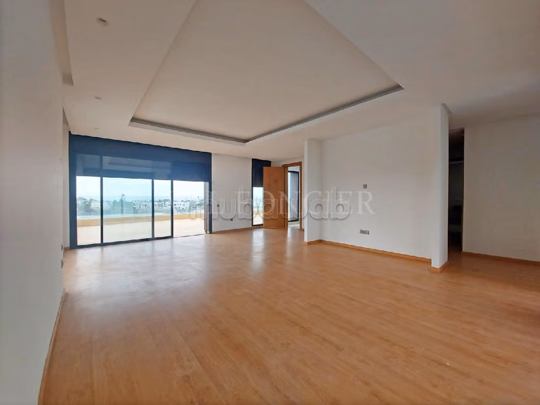 Location villa Neuve et Moderne 5 chambres 1130m2 Ain Diab, Casablanca