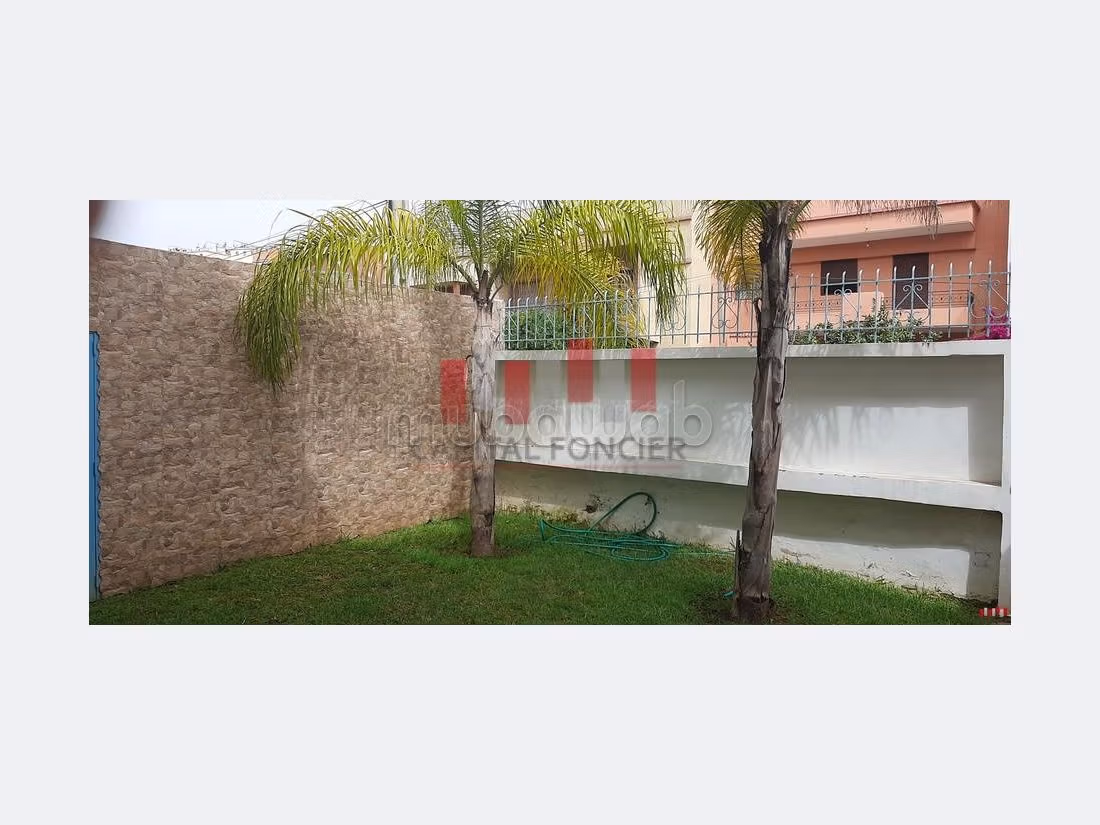 Terrain immeuble R5 de 280 m2 de surface de terrain a ain sebaa a la vente