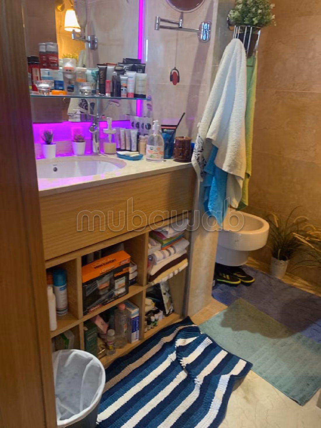 استئجار شقة ب المدينة الخضراء. 3 غرف رائعة. مفروشة