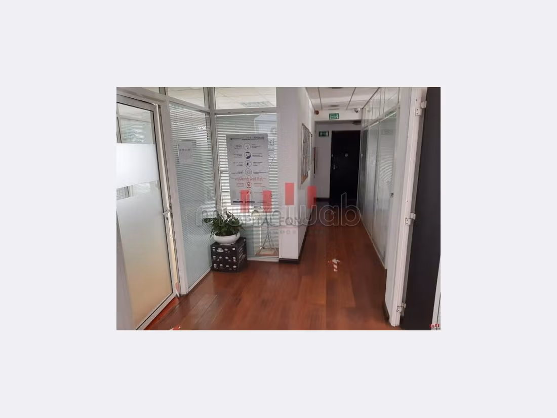 Villa Premium a usage commercial de 734 m2 au quartier CIL a la location