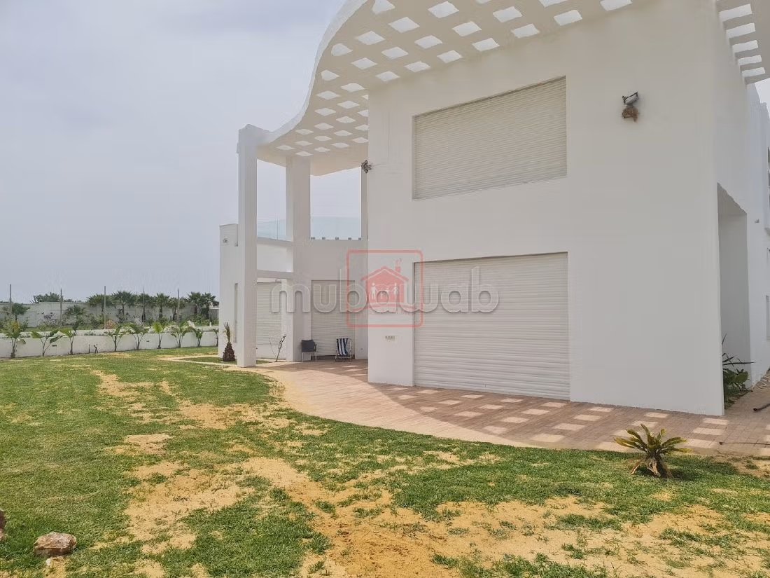 À vendre Villa de Maître Exceptionnelle à Hammamet