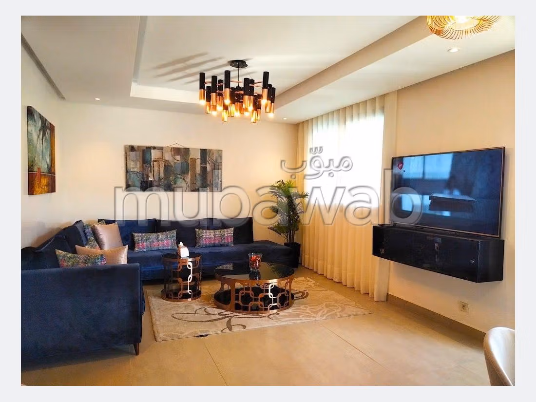 Piso en alquiler en Bourgogne Ouest. Pequeña superficie 181 m². Amueblado.