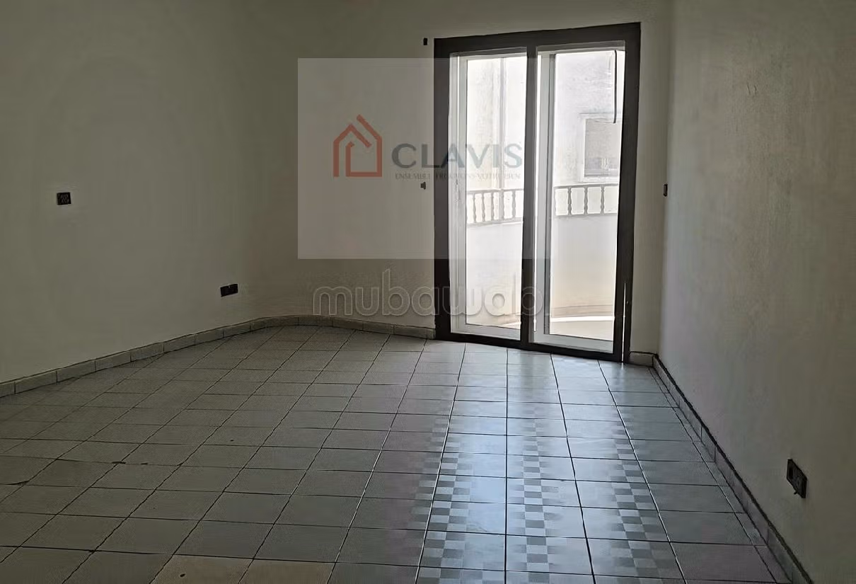 Appartementen om te kopen in Gauthier. 3 Slaapkamers. Lift en terras