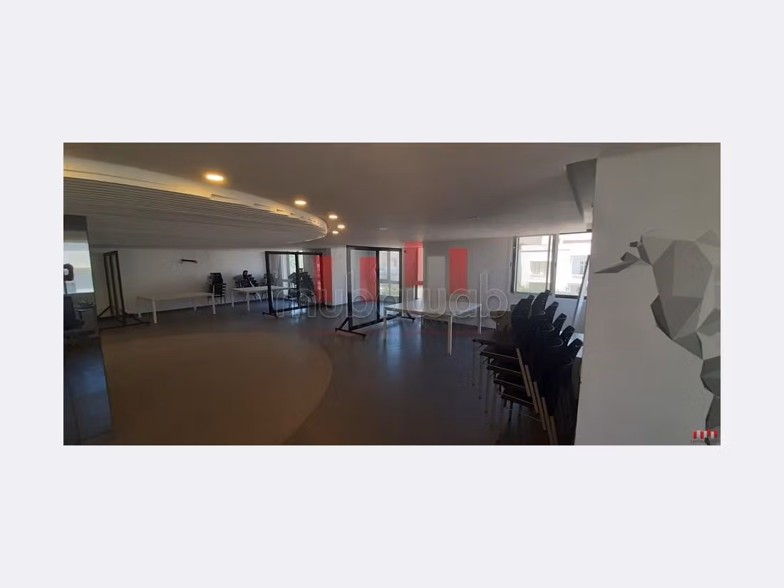 Offices for rent in Gauthier. Area 1450 m². 