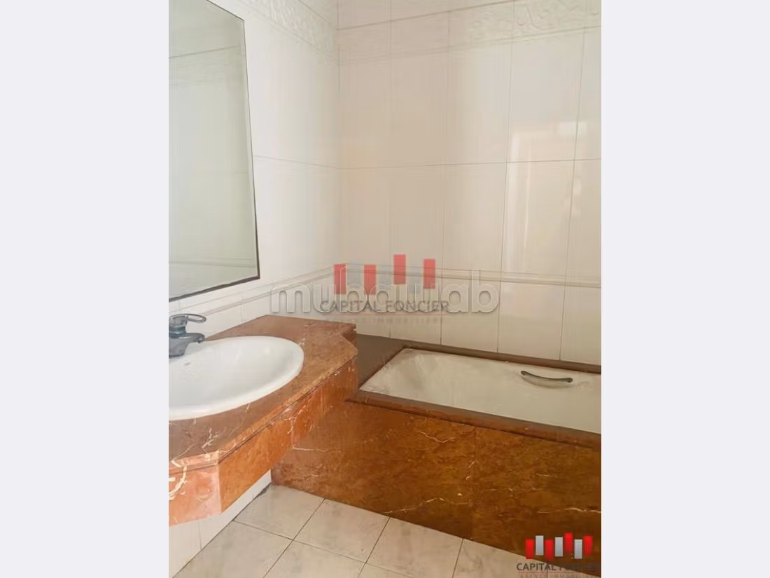 Terrasse dernier etage racine