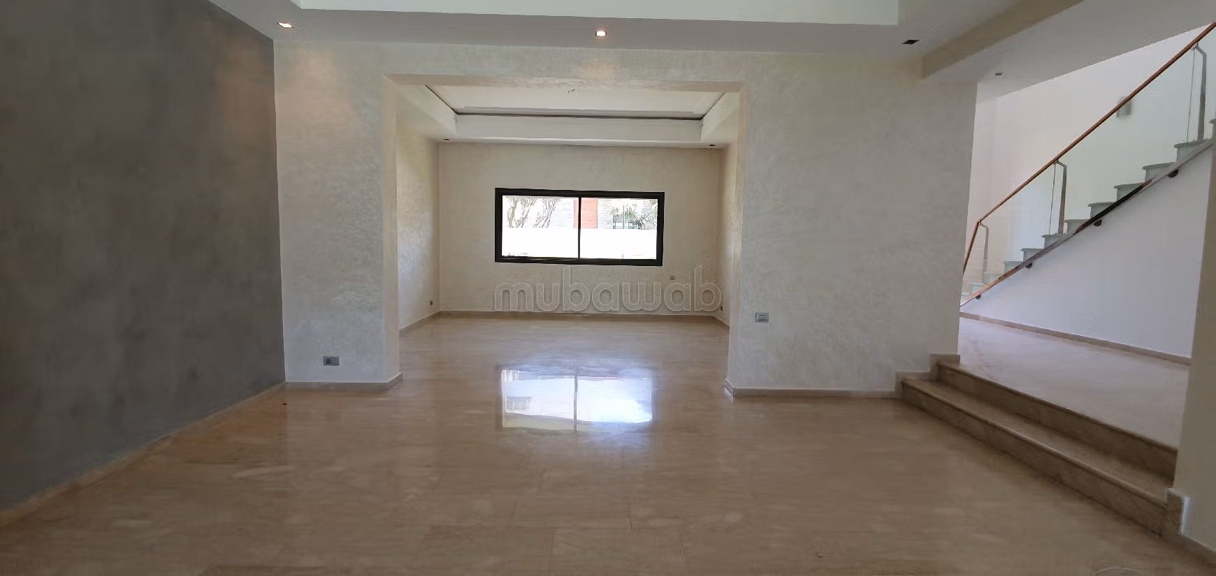 Villa's en luxe woningen te huur in Ain Diab Extension. 4 Slaapkamers. Uitzicht op zee, verwarming. 