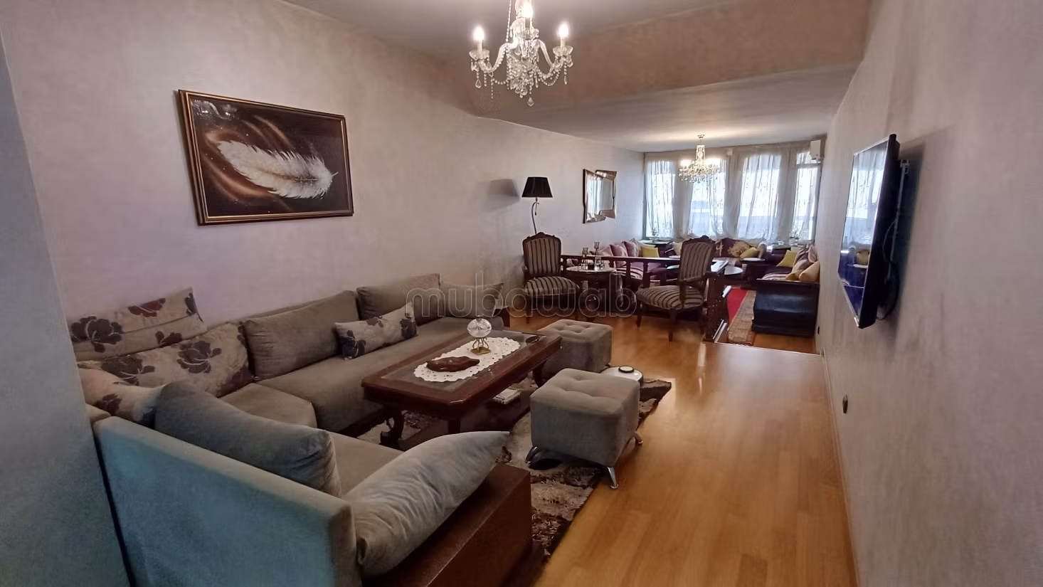 Apt à vendre au centre ville a 300 m du quartier derb Omar, — 2