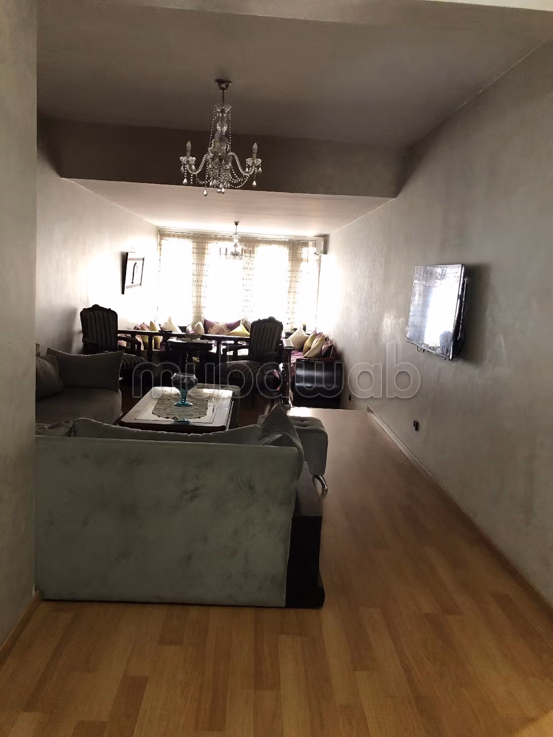 بيع شقة بوسط المدينة. 5 قطع. صالون مغربي تقليدي ، إقامة آمنة