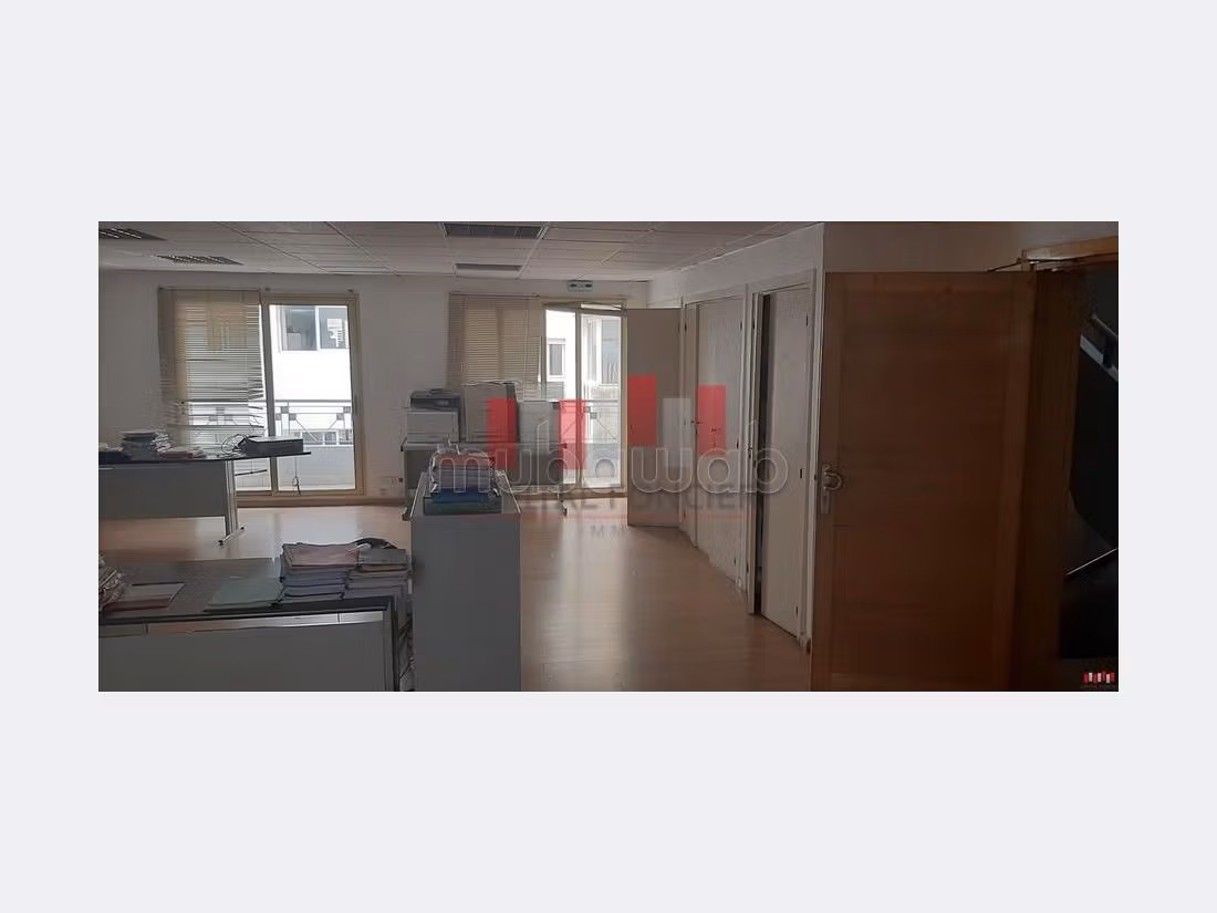 Immeuble a usage professionnel en plein bld massira de 2235 m2 de surface a la vente