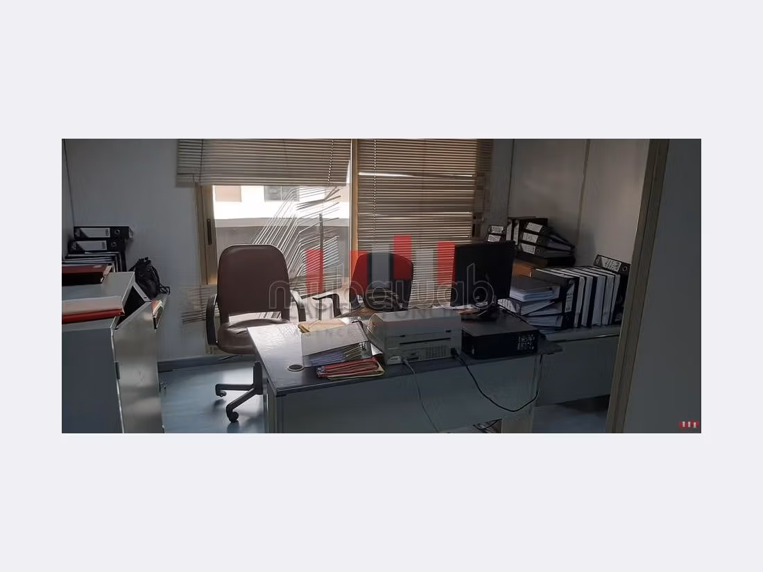 Immeuble a usage professionnel en plein bld massira de 2235 m2 de surface a la vente