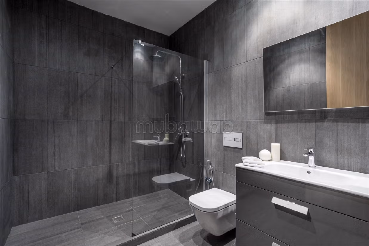 Appartement de 109m² et 26m² de jardin à Eden Island Bousnika