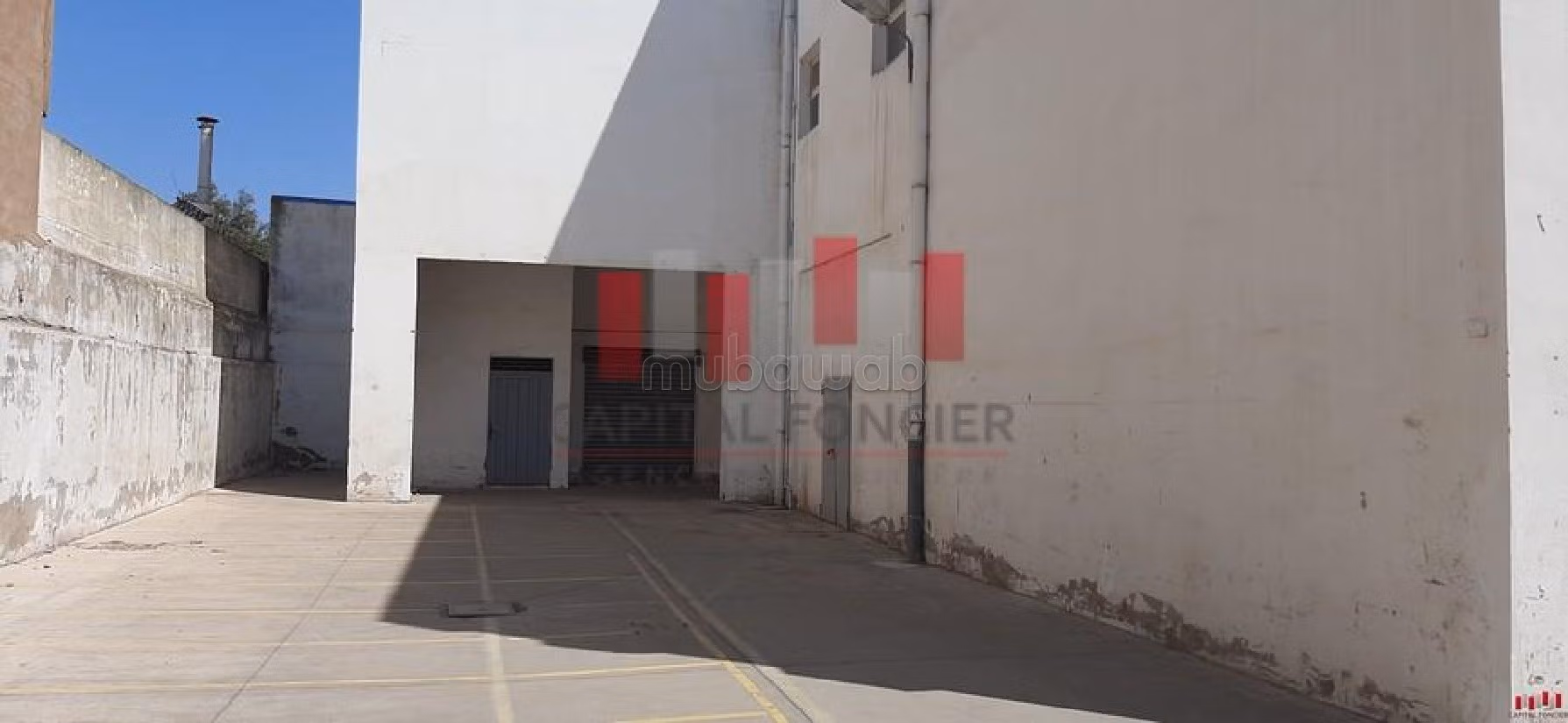 Usine industrielle de 2500 m2 de surface utile a la location a bouskoura oulad saleh