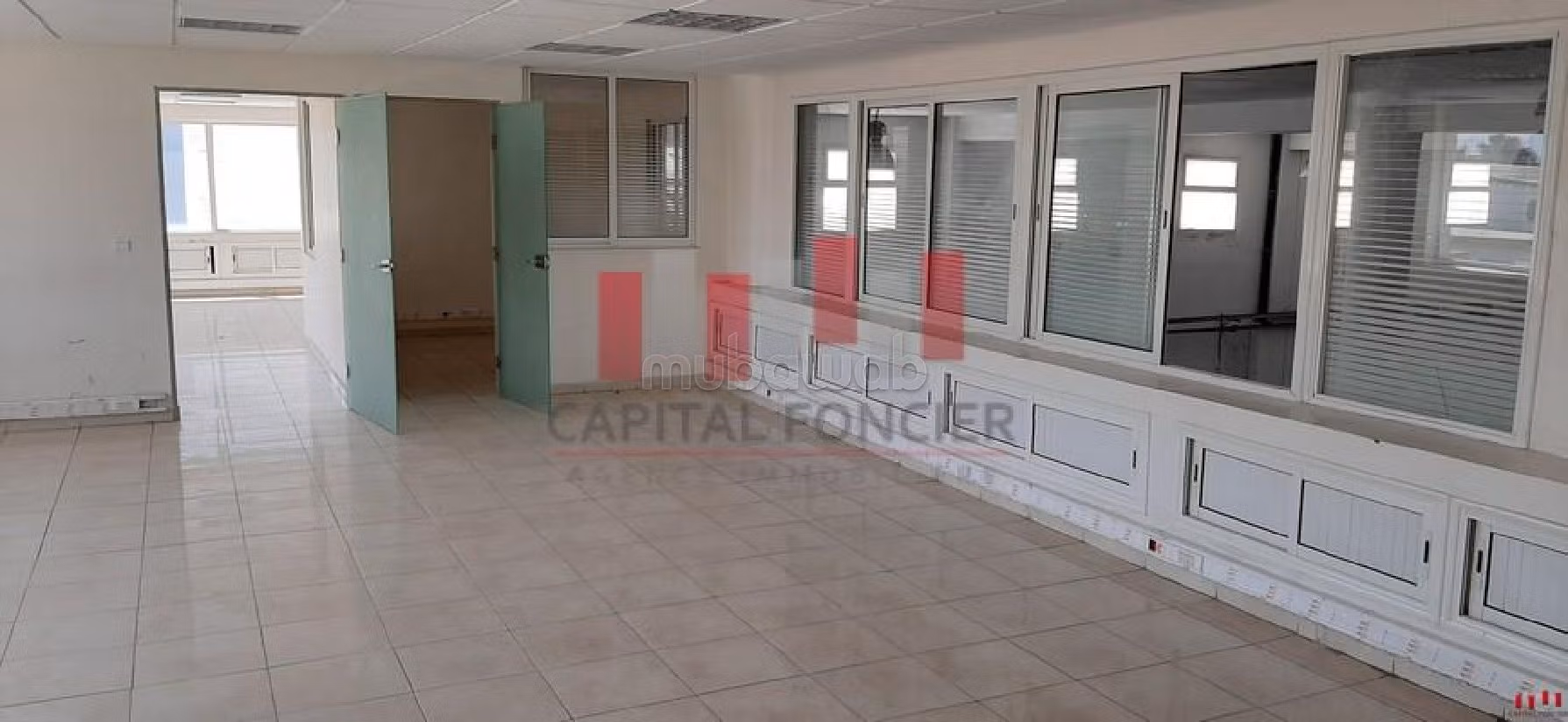 Usine industrielle de 2500 m2 de surface utile a la location a bouskoura oulad saleh