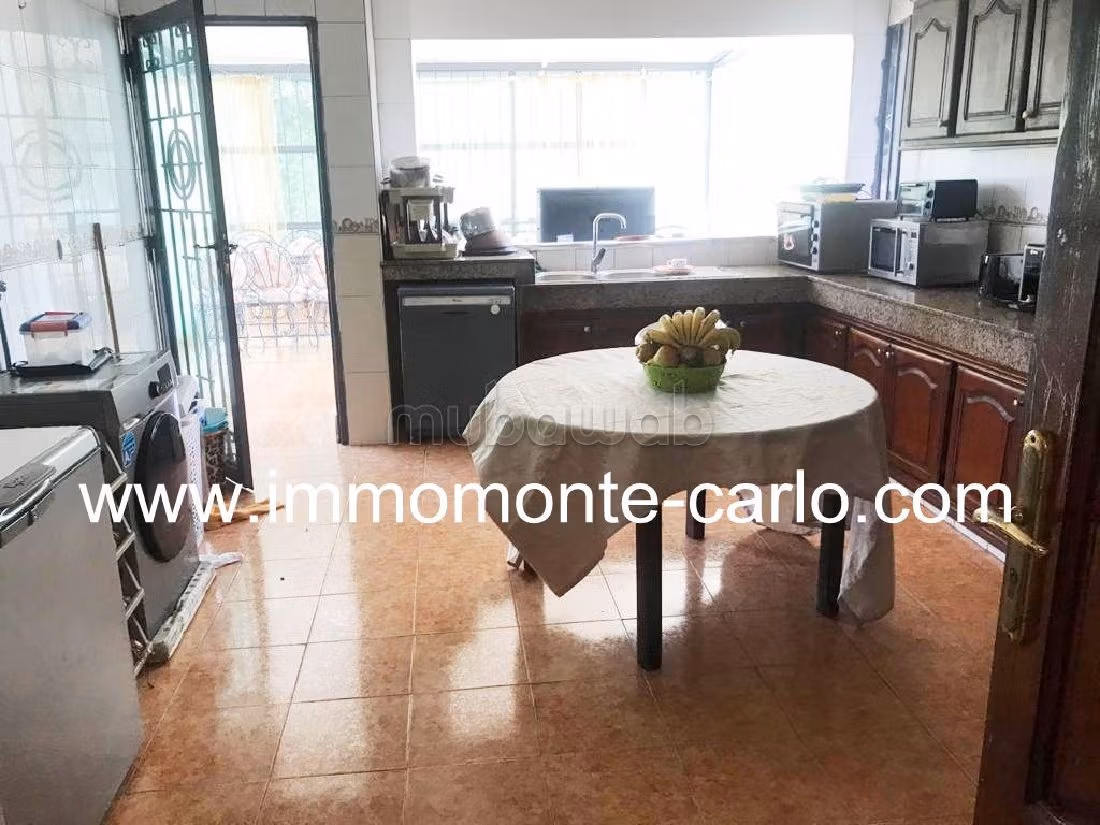 فيلا فخمة للايجار بالسويسي. 6 قطع مريحة. مفروشة. 