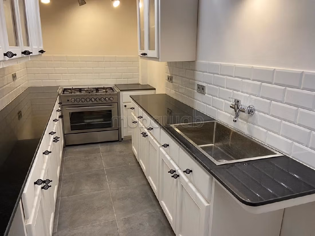 Riads te koop in Talaa. Oppervlakte 100 m². Gemeubileerd