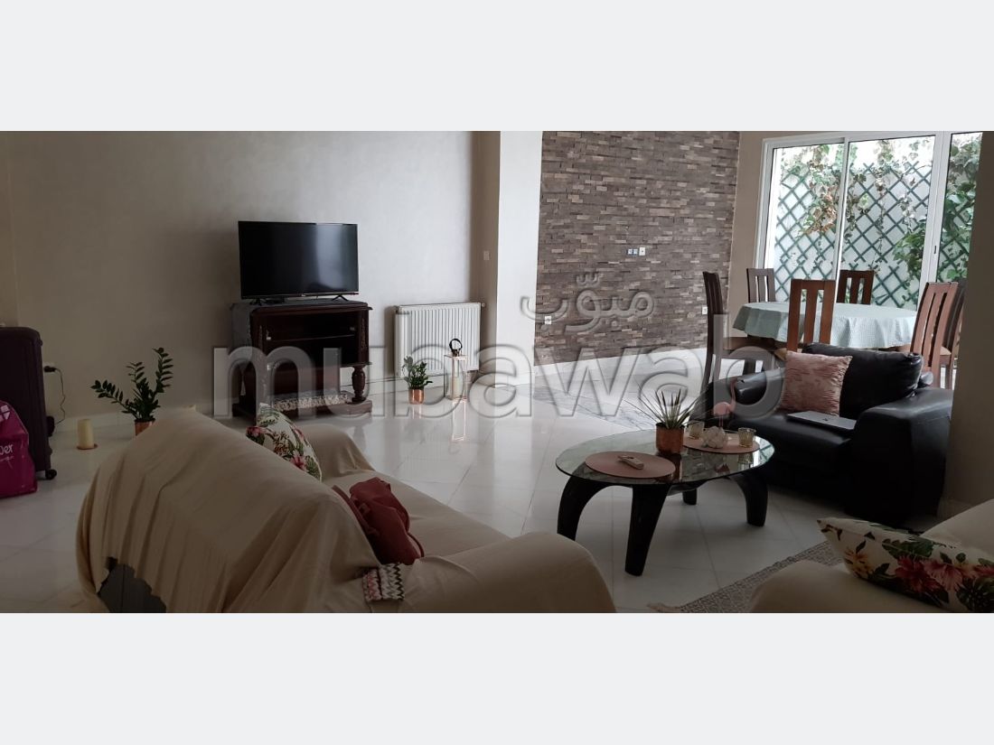 A louer à la marsa un duplex meublé avec terrasse vue mer