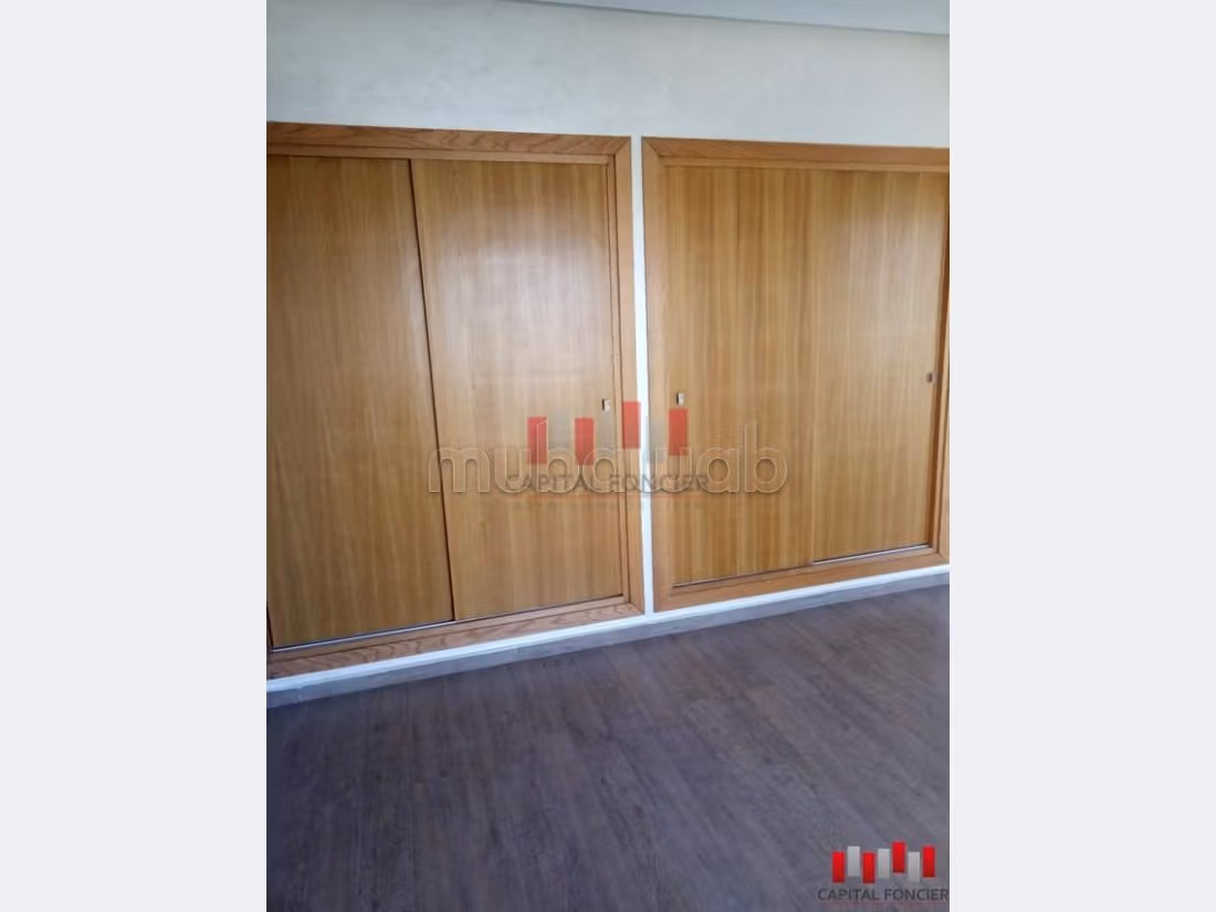 Coup de fusil, Villa moderne a dar bouazza de 220 m2 résidence sécurisée a la vente