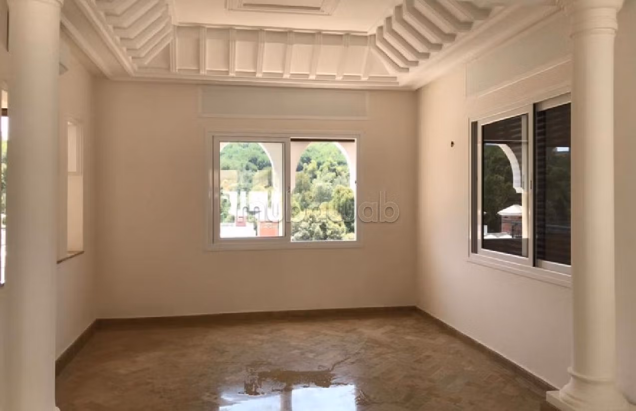 Villa a louer avec pisicine quartier residentiel tanger