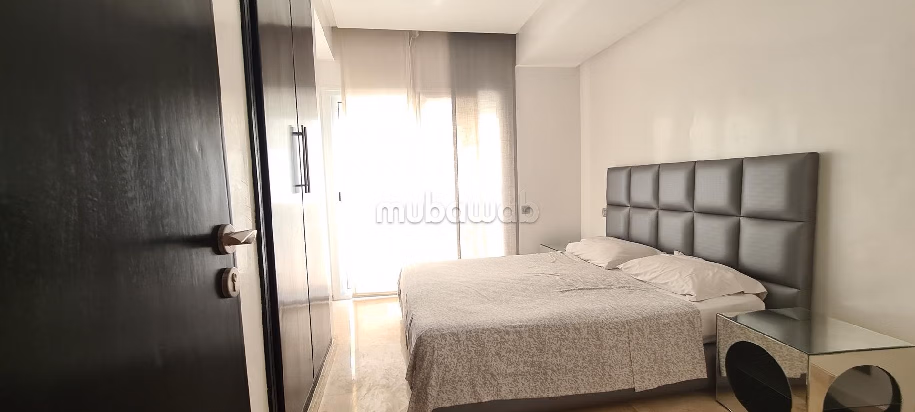 شقة للإيجار براسين. المساحة 160 م². مفروشة