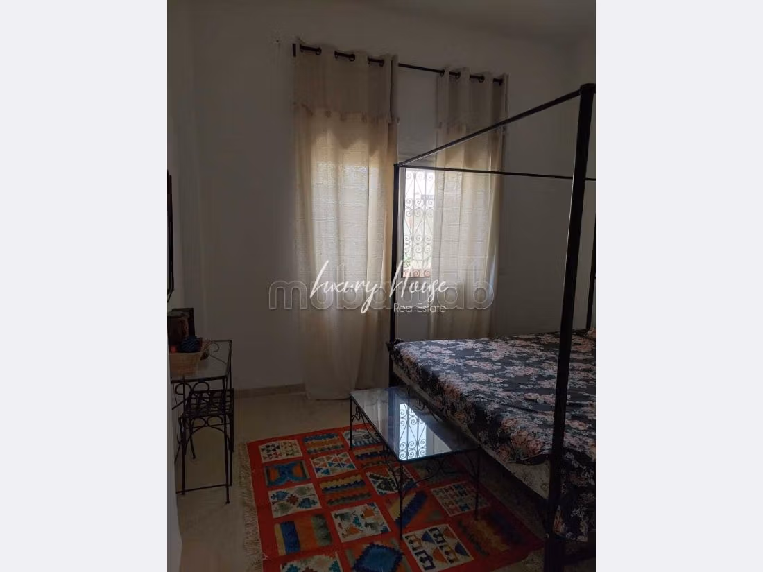 Splendido appartamento in affitto a La Marsa. Superficie di 130 m². Arredato