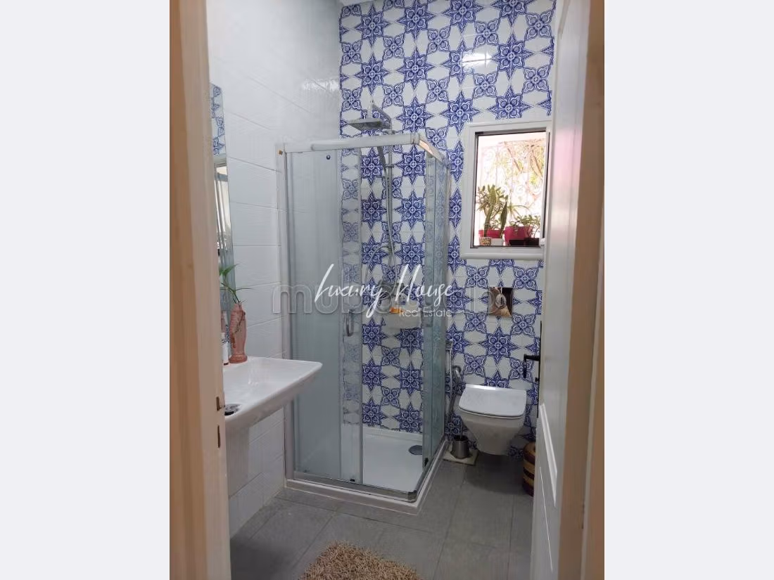 Splendido appartamento in affitto a La Marsa. Superficie di 130 m². Arredato