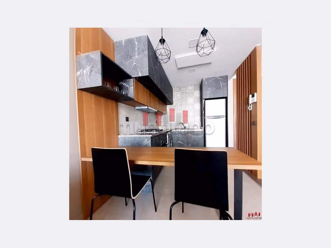 Bonito piso en alquiler en Centre Ville. 1 dormitorio. Caldera. 