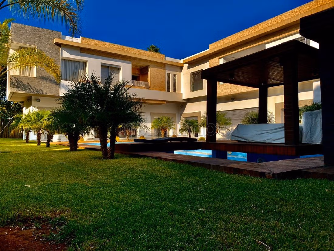 Tres belle villa neuve à bir kassem