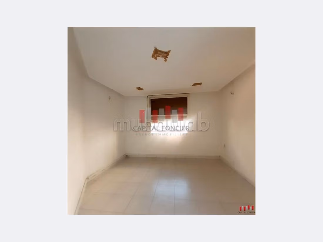 Nu huren: appartementen. 2 Slaapkamers. 