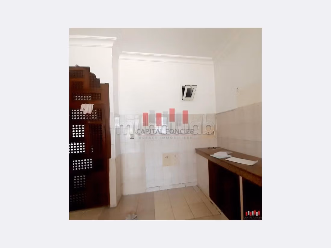 Nu huren: appartementen. 2 Slaapkamers. 